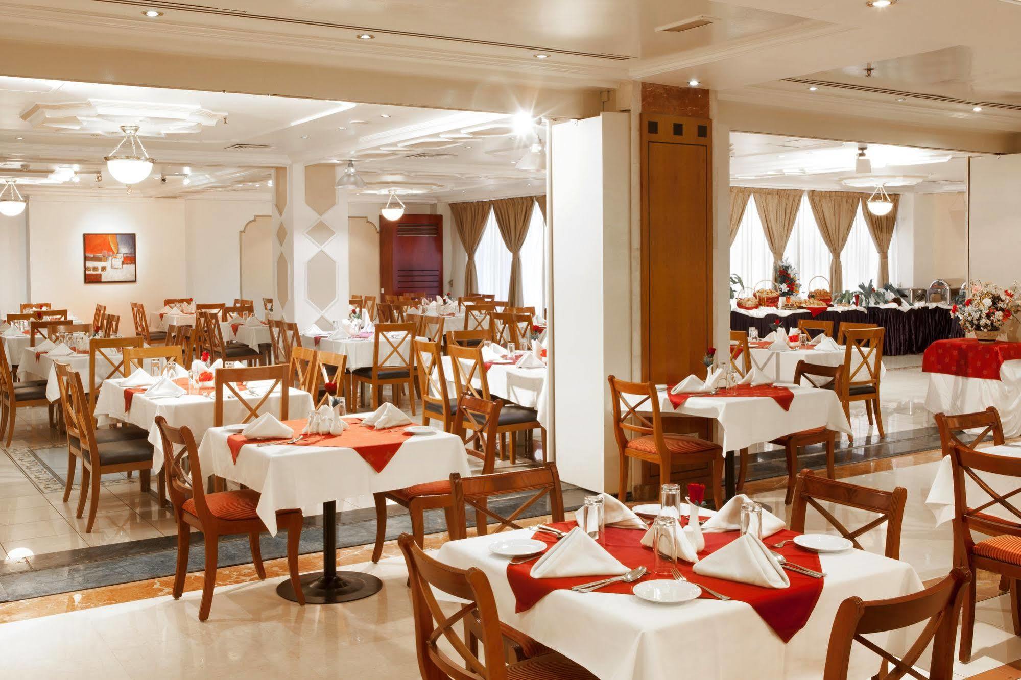 Landmark Plaza Hotel Dubai Exterior foto