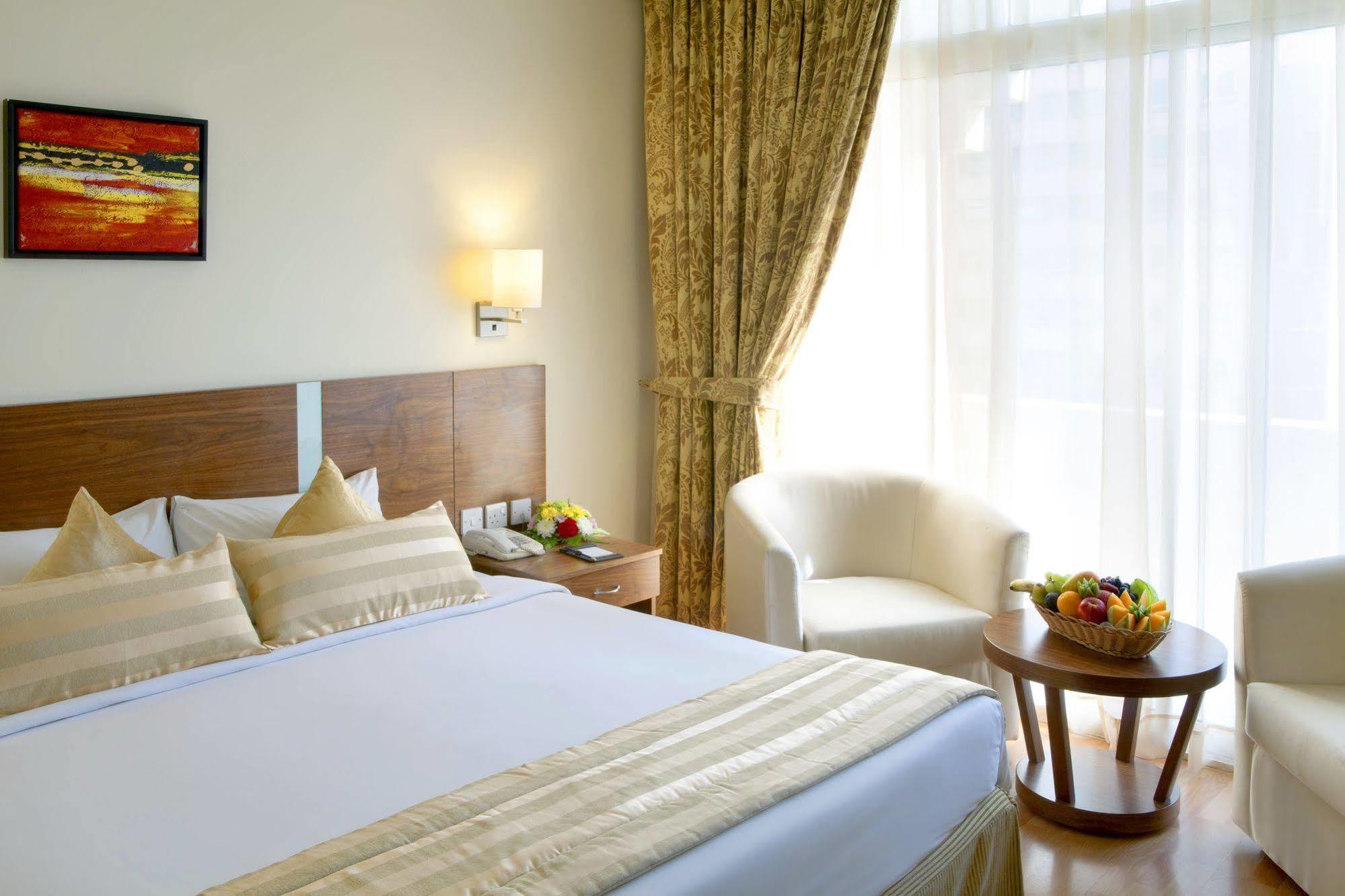 Landmark Plaza Hotel Dubai Exterior foto
